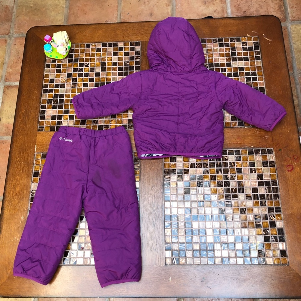 Columbia Reversible Matching Set - Picture 4 of 12